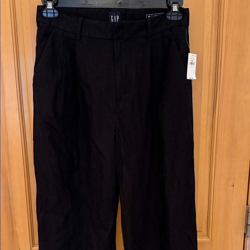 GAP Classic Black Pants